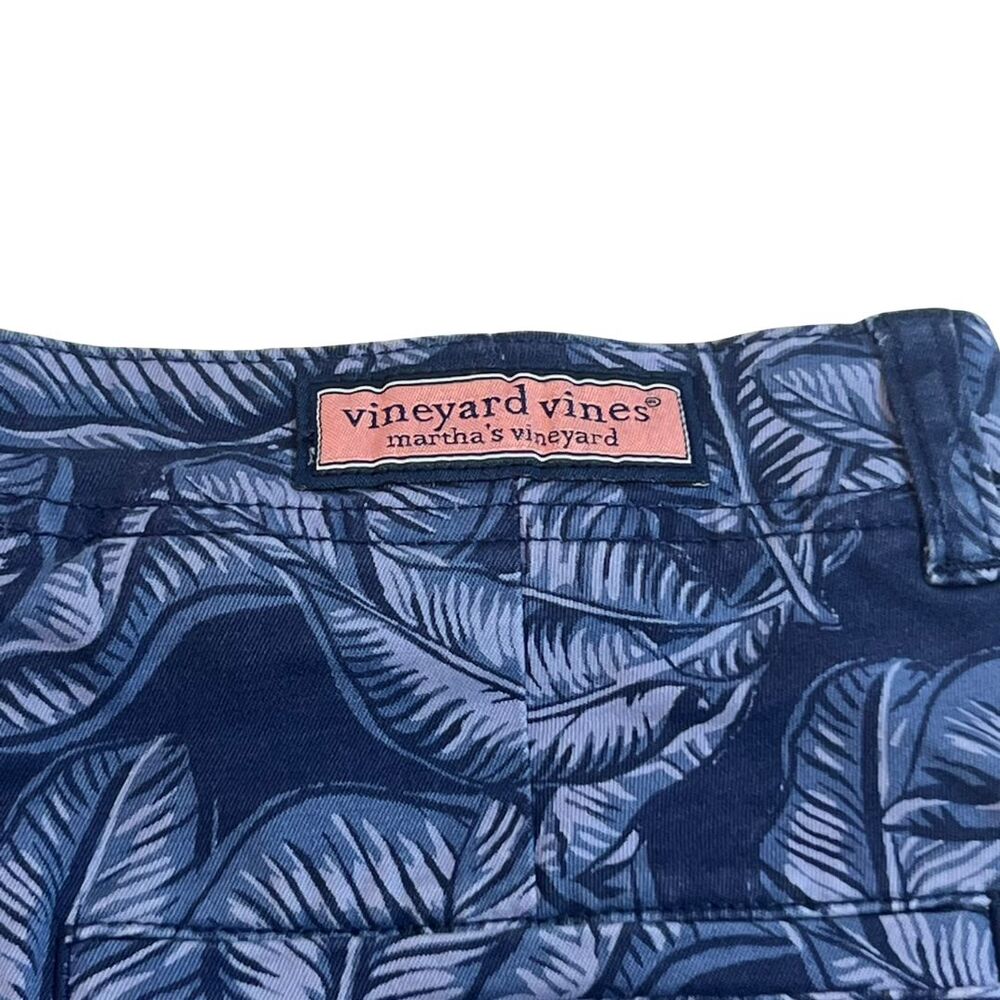 Vineyard Vines Breaker Shorts Mens 30x7 Palm Tree Leaves Breaker Board Chinos - Picture 8 of 11